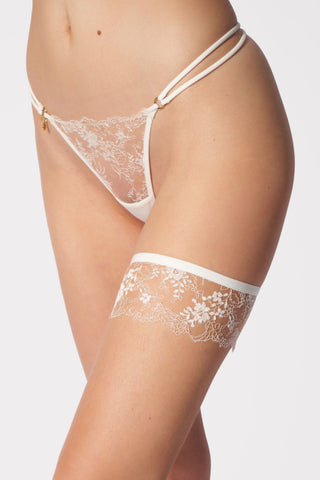 Après Minuit Bridal Garter | Atelier Amour Lingerie