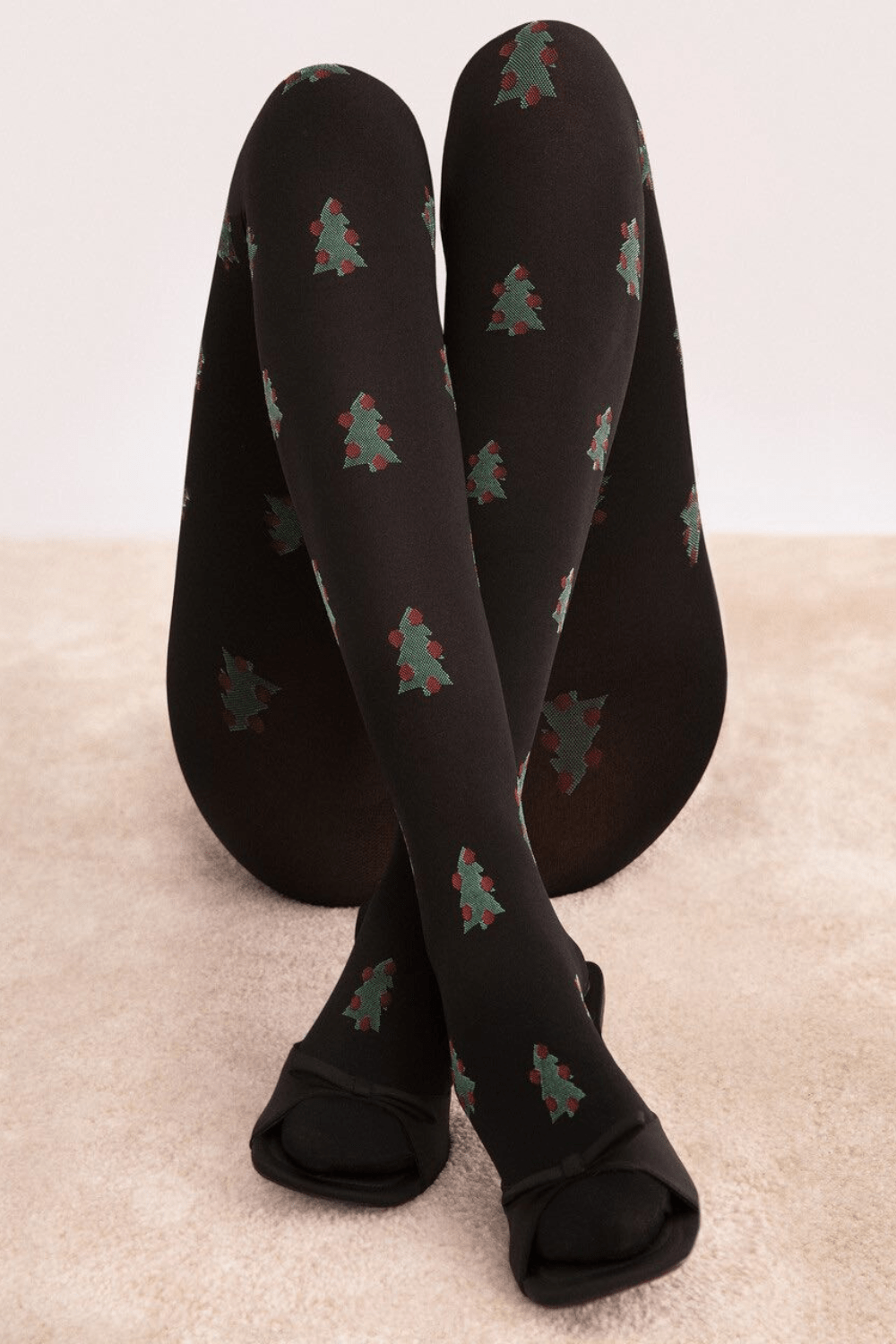 FiORE So Quiet Christmas Tree Pattern Tights Black & Green 60 Denier ...