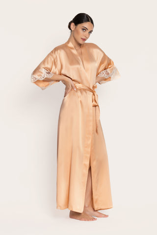 Lise Charmel Mid Length Silk Robe Peach Splendeur Soie