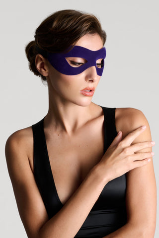 Maison Close L'Anonyme Purple Velvet Mask 