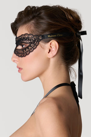 Maison Close Black Le Ravissant Guipure Set