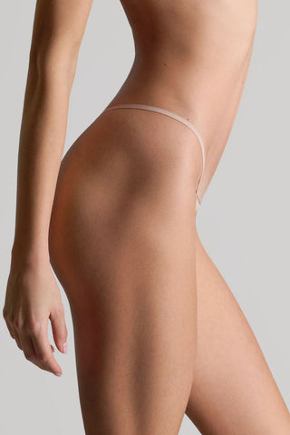 Maison Close Les Invisibles Micro Thong Medium Light